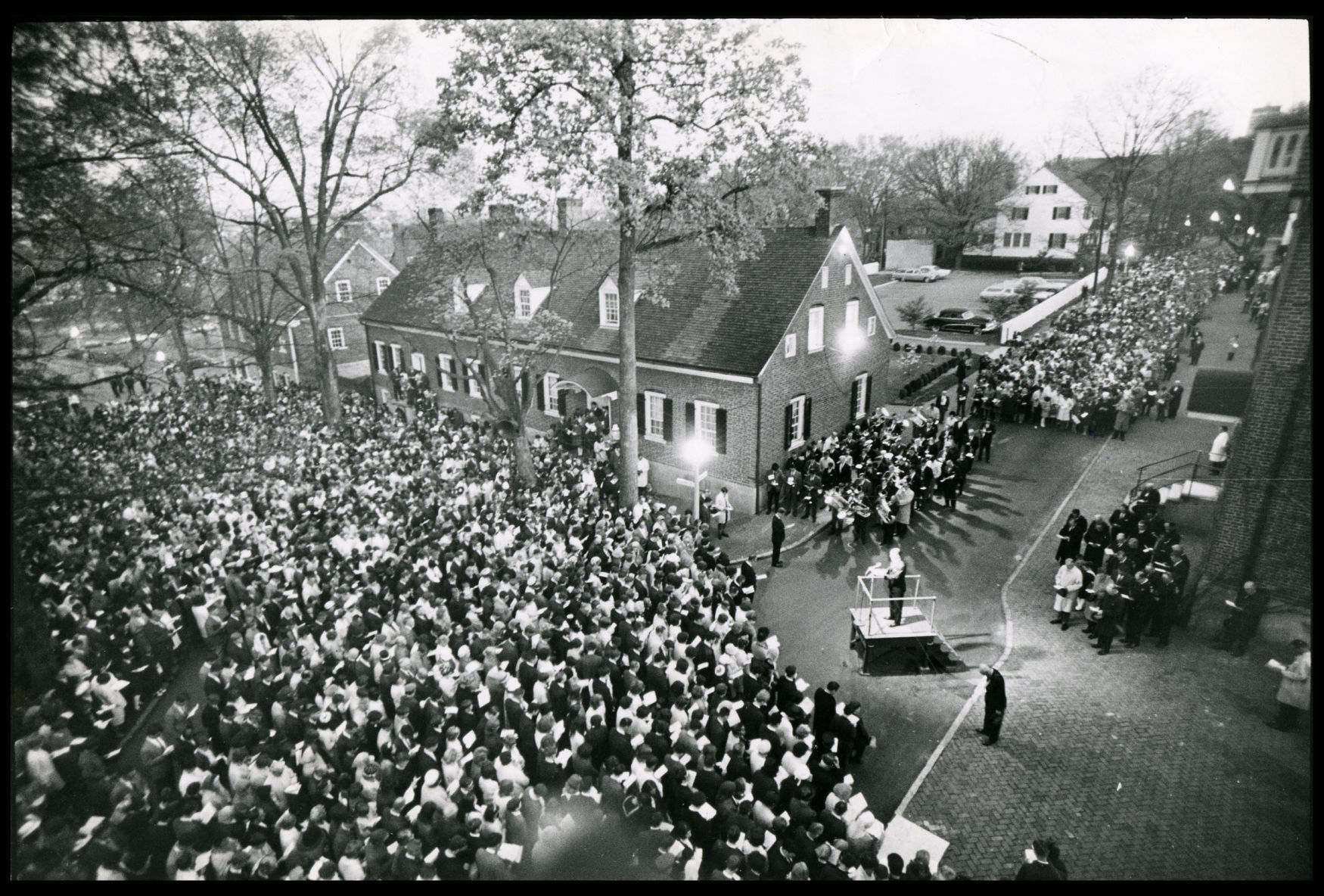 1968